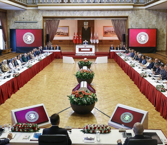 Komisyon heyeti İmralı'da görüşme yaptı