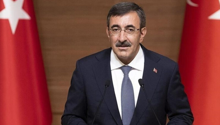 Cumhurbaşkanı Erdoğan Etiyopya’da, Vekalet Cevdet Yılmaz’da