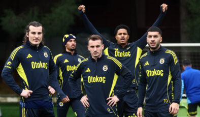 Fenerbahçe, Nottingham Forest Maçına Hazırlanıyor: Taktik Çalışmalarla Yoğun Antrenman