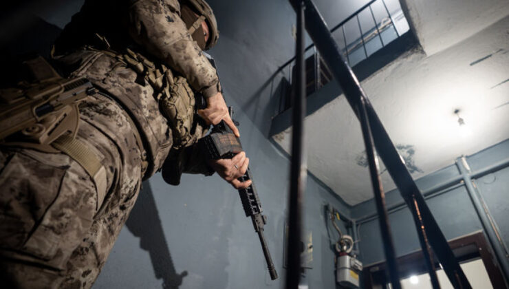 Ankara Merkezli 5 İlde Hırsızlık ve Gasp Operasyonu: 37 Gözaltı