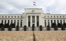 Fed Tutanakları Öncesi Piyasalar Alarmda: Faiz İndirimi Beklentileri ve Jeopolitik Riskler Fiyatlamaları Etkiliyor