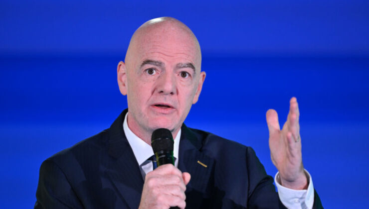 FIFA Başkanı Infantino’dan Vinicius Junior’a Irkçılık Tepkisi: Irkçılığa Hayır!