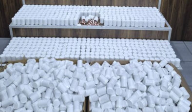 Gaziemir’de Uyuşturucu Operasyonu: 105 Bin Sentetik Ecza Ele Geçirildi, 7 Gözaltı
