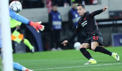 Şampiyonlar Ligi’nde Leverkusen’den Olympiakos’a Geçit Yok: Deplasmanda 2-0’lık Galibiyet