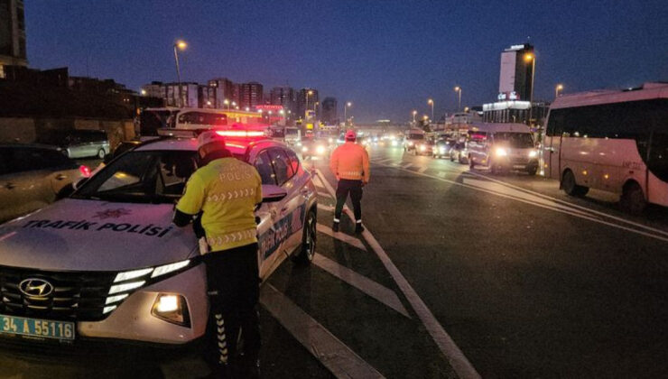 Zeytinburnu’nda ‘Kaynak’ Yapan Sürücülere Dron Destekli Ceza Yağmuru: 46 Bin Lira Ceza