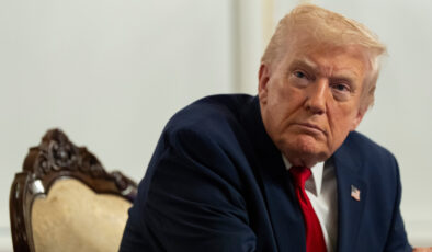 Trump’tan Gümrük Vergileri Savunması: Ticaret Açığı Azaldı İddiası