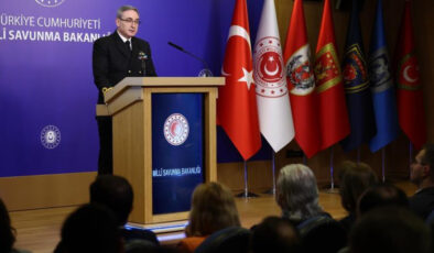 Son Dakika: Antalya’da Ev Yangını Faciası! Yaşlı Kadın Hayatını Kaybetti