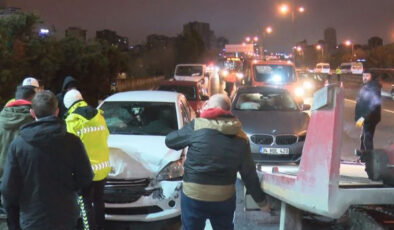 TEM Otoyolu’nda Zincirleme Kaza: Ümraniye-FSM Köprüsü Ayrımında Trafik Kilidi