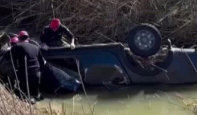 Adana’da Kamyonet Dereye Uçtu: Sürücü Nihat Efe Kurt Hayatını Kaybetti