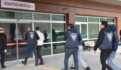 Gümüşhane Merkezli Yasa Dışı Bahis Operasyonunda 5 Tutuklama: Şüpheliler Adliyeye Sevk Edildi