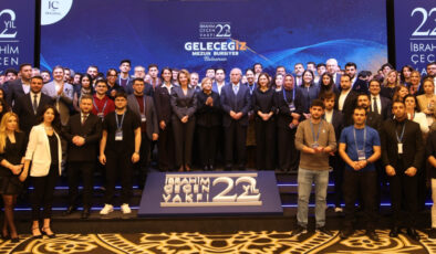 İbrahim Çeçen Vakfı 22. Yılını ‘Geleceğiz’ Platformuyla Kutladı: Eğitimde Dayanışmanın Gücü