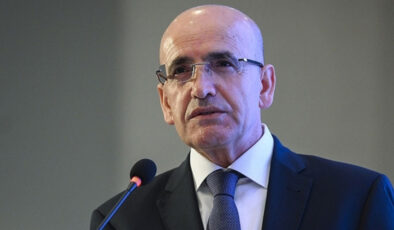 Bakan Şimşek’ten Türkiye Ekonomisi Değerlendirmesi: Büyüme Dirençli, Yatırımcı İlgisi Yoğun