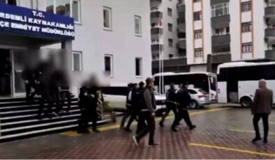 Mersin’de Fuhuş Operasyonu: 13 Tutuklama ve Büyük Miktarda Mal Varlığına El Konuldu