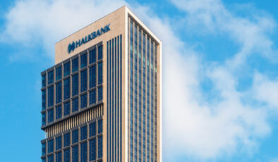 Halkbank’tan Rekor Kâr: 2025’te Kâr Yüzde 80 Arttı, Aktif Büyüklük 4,3 Trilyon TL’ye Ulaştı