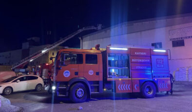 Kayseri’de Et İşleme Tesisinde Yangın: Hasar Oluştu, Beykoz’da Kaza: Kamyon Şoförü Yaralandı