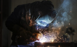 TÜİK Verileri: Sanayi Üretiminde Yıllık Düşüş, Aylık Artış Gözlemlendi