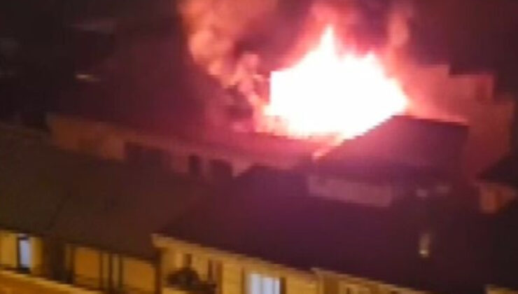 Adana’da Yangın ve Kahraman Öğrenciler: Pınar Mahallesi’nde Çatı Yangını ve Atatürk Büstünü Kurtarma Anları