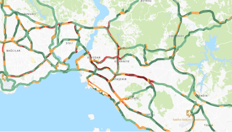 İstanbul’da Trafik Çilesi: Anadolu Yakası’nda Yoğunluk Yüzde 80’e Ulaştı