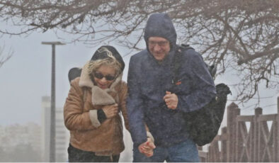 Meteoroloji’den Kritik Uyarı: Batı Bölgelerde Fırtına ve Sağanak Yağış, Toz Taşınımı ve Çığ Tehlikesi