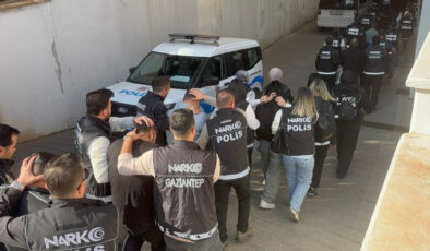 Jandarma’dan 5 İlde Dev Uyuşturucu Operasyonu: Çok Sayıda Gözaltı ve Uyuşturucu Madde Ele Geçirildi