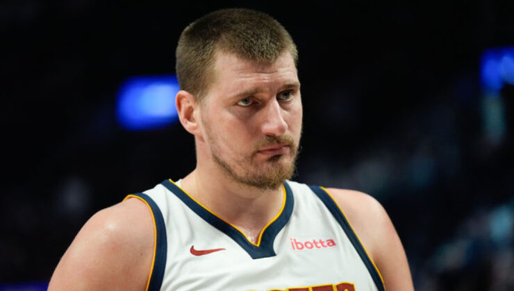 NBA’de Rekor Gece: Denver Nuggets, Portland’ı Ezdi Geçti, Lakers-Clippers Derbisi Nefes Kesti