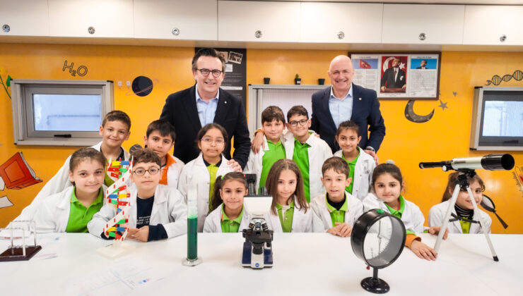 MediaMarkt ve TEGV’den Deprem Bölgesindeki Çocuklara Dijital Gelecek: Yapay Zeka Destekli Eğitim ve Masal Kütüphanesi