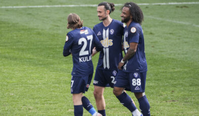 SMS Grup Sarıyer’den Adana Demirspor’a Gol Şov: 5-0’lık Galibiyet!