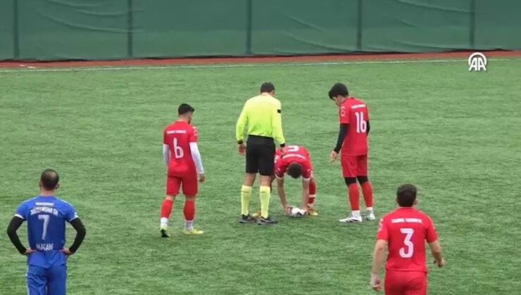 Futbol Sahasında Duygulandıran An: Kalp Masajıyla Hayata Döndürülen Martı