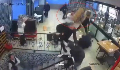 Bursa’da Kafe Kavgası: Husumetli İki Grup Arasında Masa ve Sandalyeler Havada Uçuştu