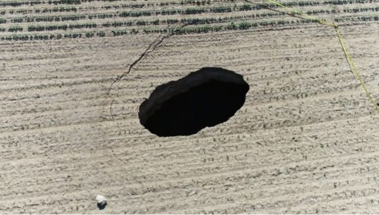 Aksaray’da Kuraklık ve Obruk Tehlikesi: Yeraltı Suları Tükeniyor, Hayat Tehlikede!