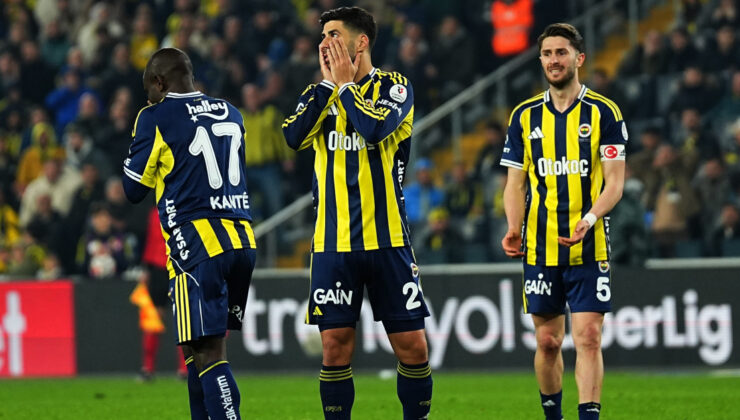 Fenerbahçe-Kasımpaşa Maçı: Spor Yazarlarından Sert Eleştiriler ve Çözüm Önerileri