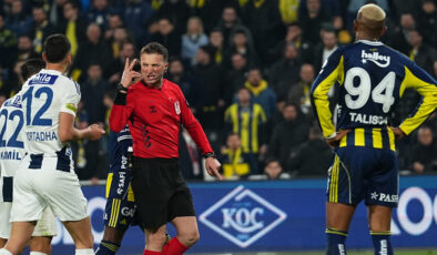 Fenerbahçe-Kasımpaşa Maçında Hakem Kararları Masaya Yatırıldı: Tartışmalı Pozisyonlar ve Hakem Yorumları