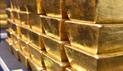 Altın Fiyatlarında 2026’da Tarihi Dalgalanmalar: Rekor Seviyelerden Düzeltmeye, Yeniden Yükselişe