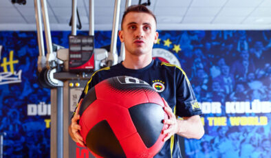 Fenerbahçe, Nottingham Forest Maçı İçin Hazırlıklara Hız Verdi: Rövanş Deplasmanına Odaklanıldı