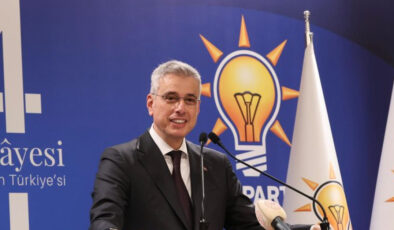 Sağlık Bakanı Memişoğlu’ndan Selçuk Ecza Deposu Ziyareti: İlaç Tedarik Zinciri ve İTS İncelemesi