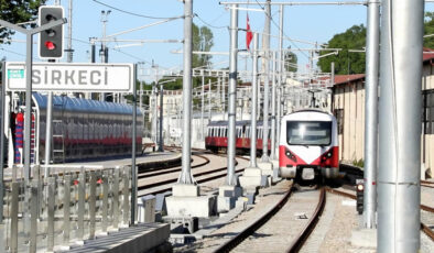 Sirkeci-Kazlıçeşme Raylı Hattı 8 Milyon Yolcuyu Ağırladı: Tarihi Mirasla Modern Ulaşım Buluştu