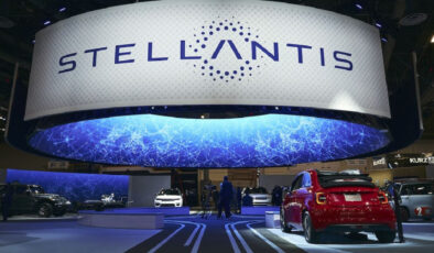 Stellantis’ten Tarihi Zarar: Elektrikli Araç Stratejisi ve Değer Kaybı 52 Milyar Dolarlık Otomotiv Devini Sarstı
