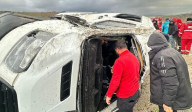 Şırnak’ta Minibüs Kazası: 9 Yaralı – Olay Yerinde İnceleme Başlatıldı