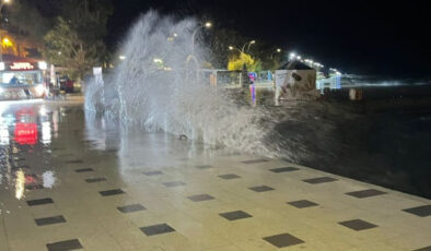 Sinop’ta Fırtına Uyarısı: Motosiklet ve Elektrikli Scooter Kullanımı Yasaklandı