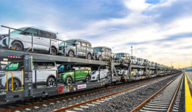 Ford Otosan’dan Çevreci Hamle: Araçlar Artık Trenlerle Taşınıyor, Karbon Ayak İzi Azalıyor!
