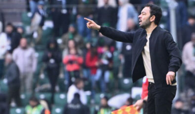 Selçuk İnan’dan Maç Değerlendirmesi: Kocaelispor, Beşiktaş Karşısında Duran Top Kurbanı Oldu