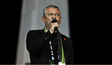 Özgür Özel’e ‘Alçak Adamlar’ Sözleri Nedeniyle Soruşturma: İmamoğlu Davasıyla İlgili İfadeler İncelemede