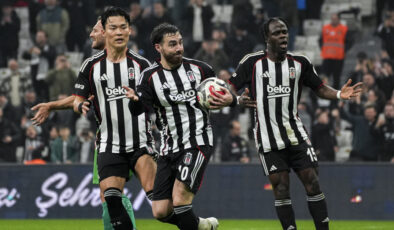 Beşiktaş’ın Beraberlik Sendromu Devam Ediyor: Alanyaspor Maçı 2-2 Bitti, Avrupa Hayalleri Tehlikede!