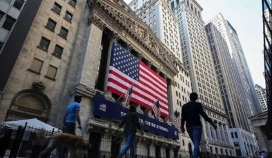 ABD’de Tarım Dışı İstihdam Ocak’ta Beklentileri Aştı: Saatlik Kazançlar ve İmalat Sektöründe Artış