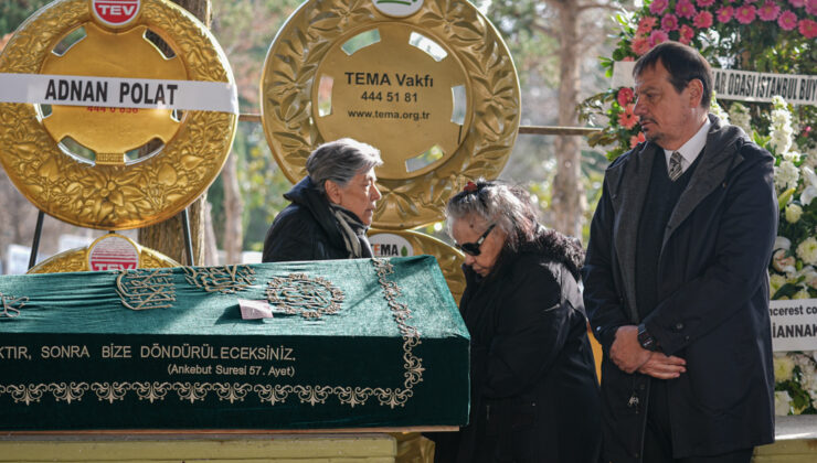 Ergin Ataman’ın Acı Günü: Annesi Gülten Ataman Son Yolculuğuna Uğurlandı