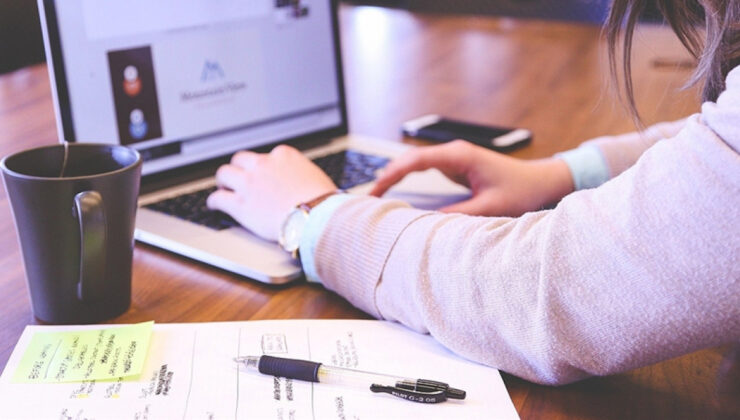 Uzaktan Çalışma Düzenlemeleri: İşçi Hakları ve Yükümlülükler