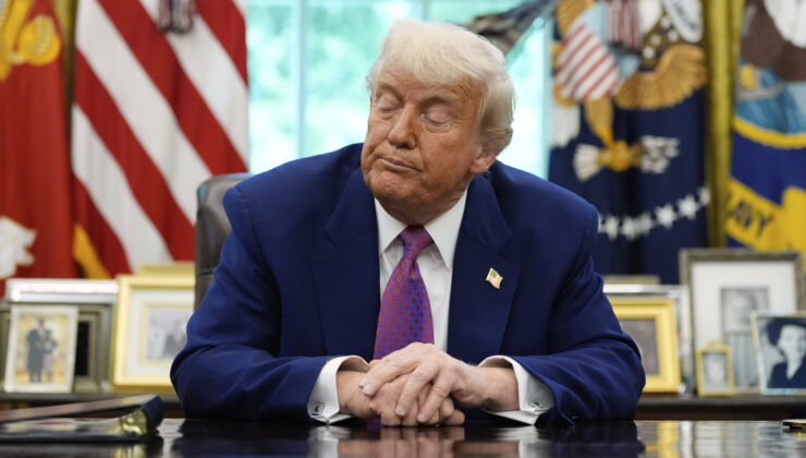 Trump’tan Ara Seçim Öncesi Gümrük Vergilerinde Geri Adım: Ekonomik Zorluklarla Mücadele