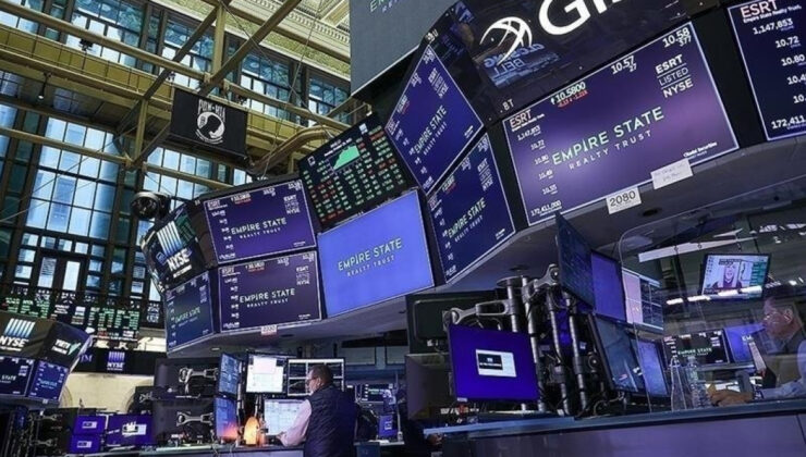 Piyasalar Enflasyon Verisine Odaklandı: Teknoloji, İstihdam ve Jeopolitik Gelişmeler Yatırımcıları Etkiliyor