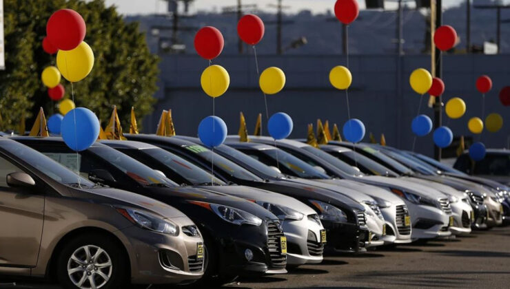 İkinci El Otomobil Piyasasında Fiyatlar Enflasyona Yenildi: Reel Düşüş Yaşanıyor