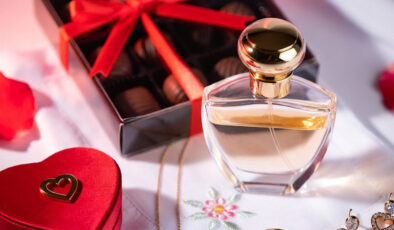 Sevgililer Günü’nde Fiyatlar Uçuşa Geçti: Güller, Altın ve Parfümlerde Yüksek Zamlar